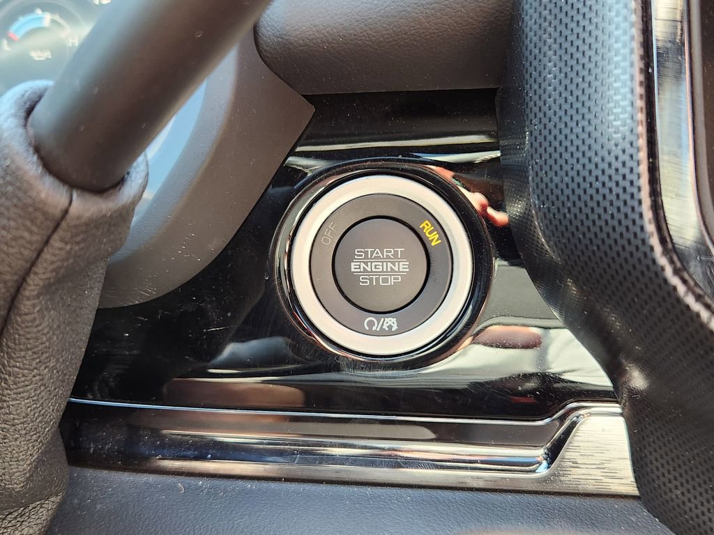 Used 2025 RAM 2500 Limited image 32