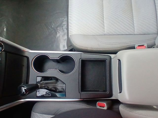 Used 2017 Toyota Camry LE image 20