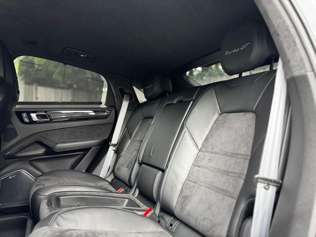 Used 2023 Porsche Cayenne Turbo GT AWD/4WD image 24