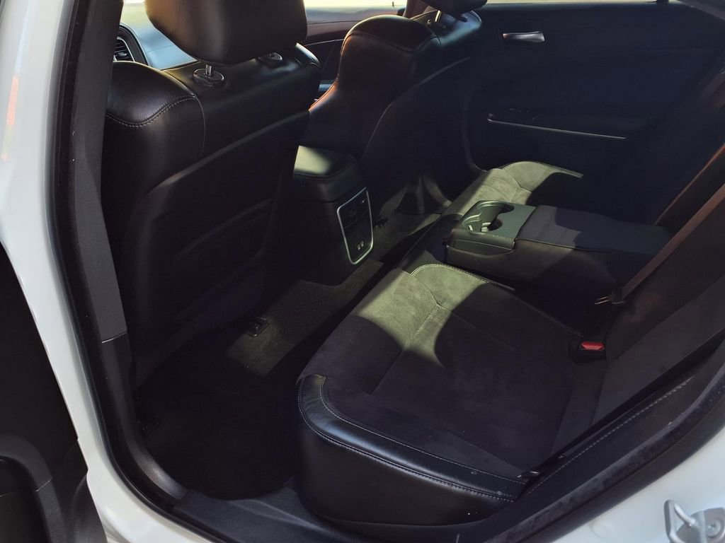 Used 2023 Dodge Charger Scat Pack w/ Plus Group RWD image 18