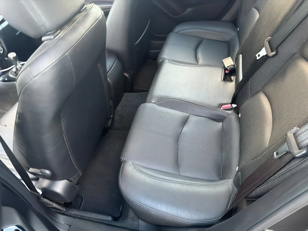 Used 2017 MAZDA MAZDA3 Grand Touring w/ Premium Equipment Package FWD image 10