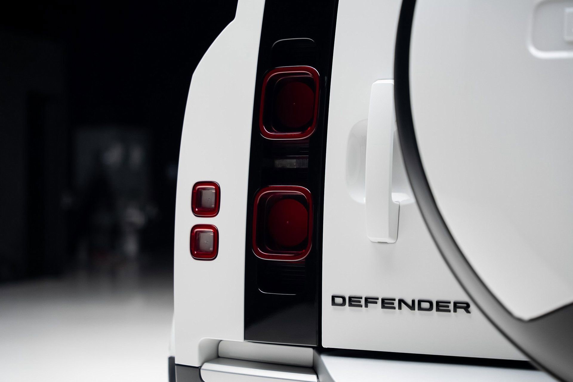 Used 2021 Land Rover Defender 110 S image 29