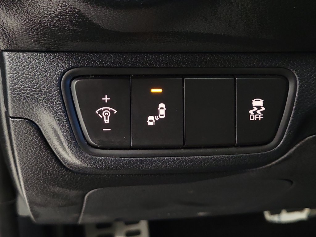 Used 2024 Kia Forte GT-Line w/ GT-Line Premium Package FWD image 13