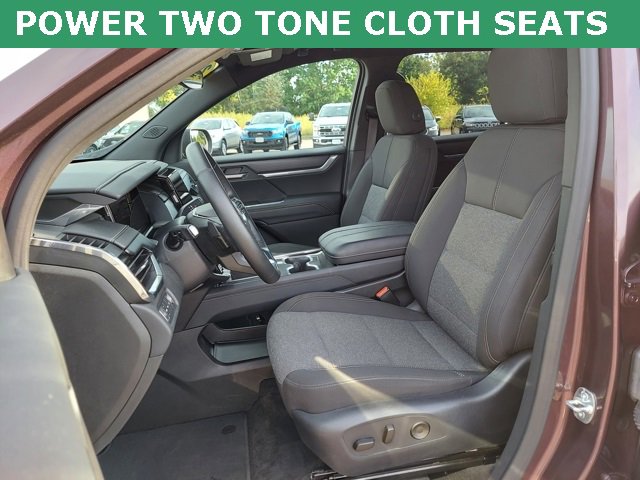 Certified 2025 GMC Acadia Elevation image 3