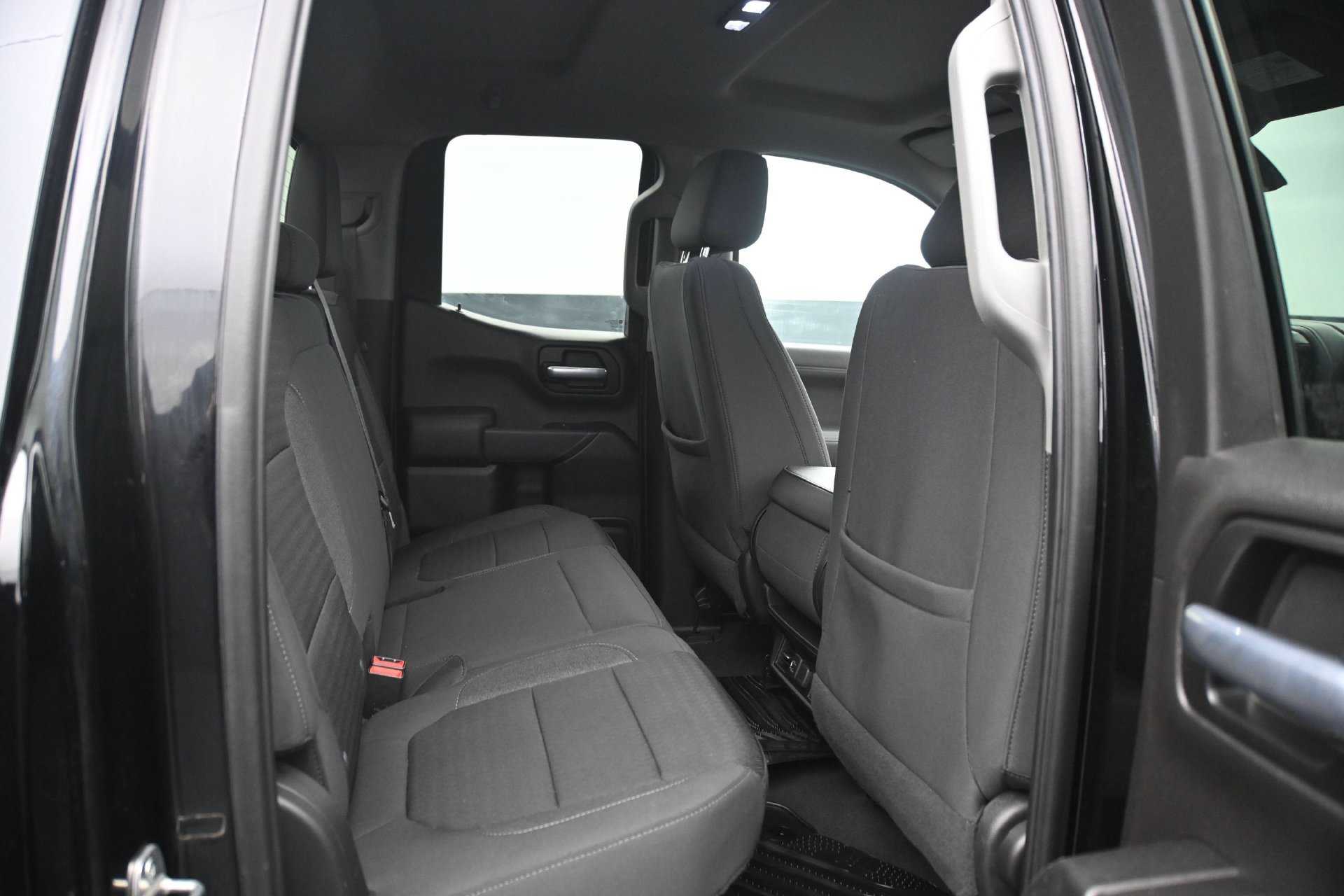 Used 2021 Chevrolet Silverado 1500 LT w/ Z71 Off-Road Package AWD/4WD image 14