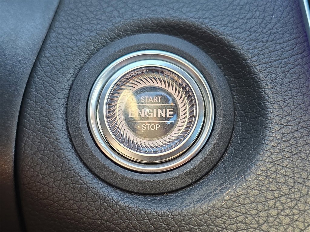 Used 2021 Mercedes-Benz C 43 AMG 4MATIC Cabriolet image 25