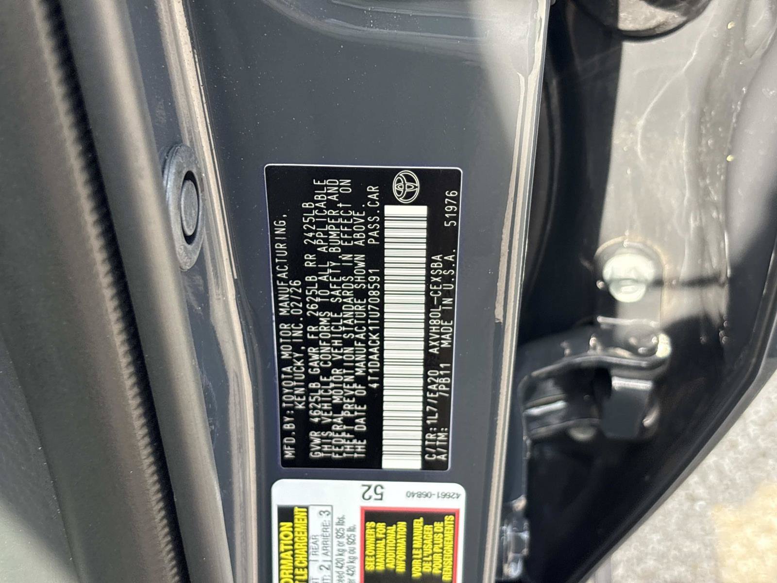 Used 2026 Toyota Camry SE FWD image 36