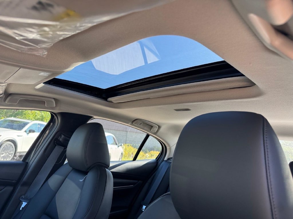 New 2026 MAZDA MAZDA3 2.5 S Sedan w/ Preferred Pkg FWD image 7