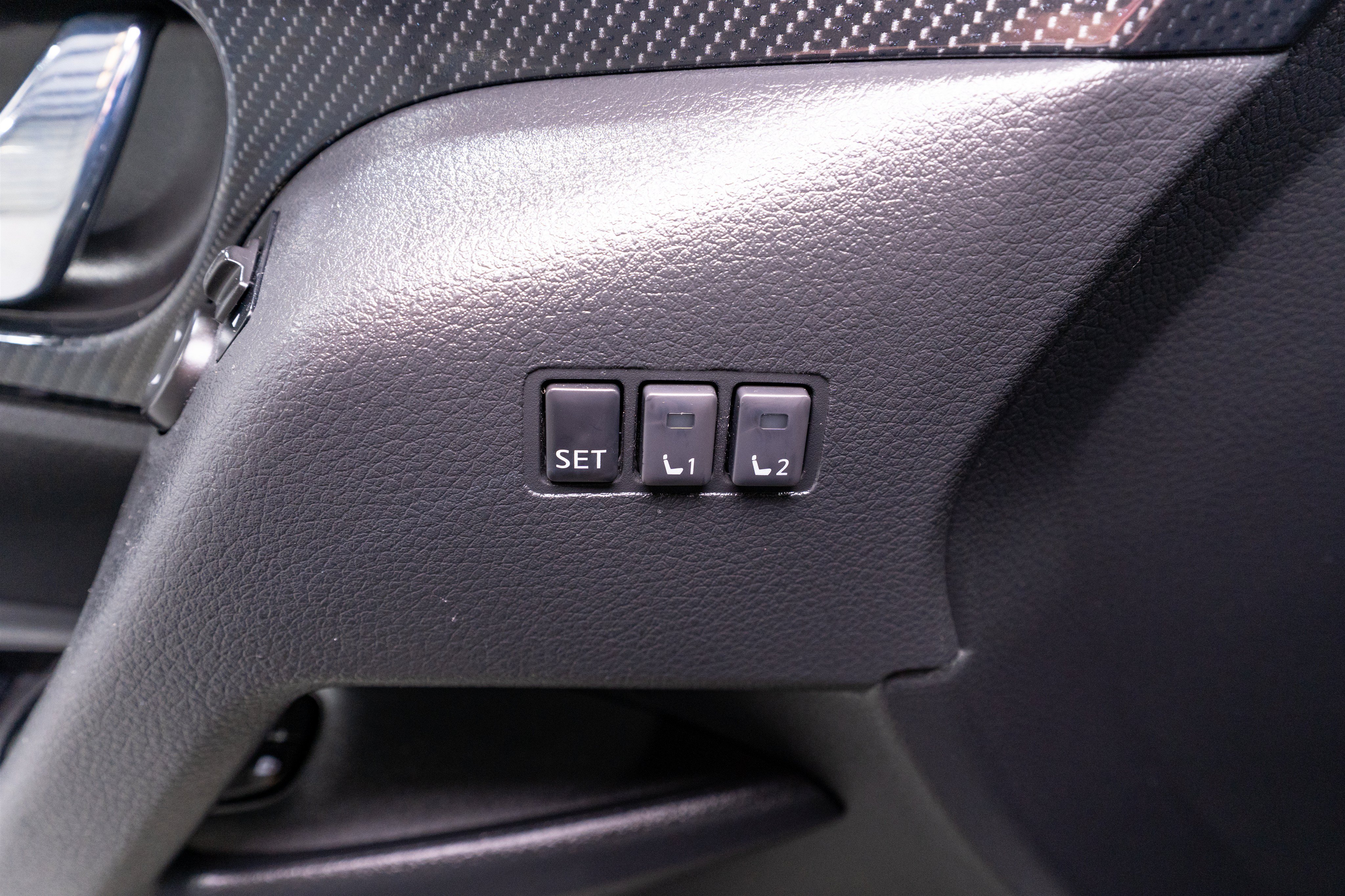 Used 2018 Nissan Rogue SL FWD image 14