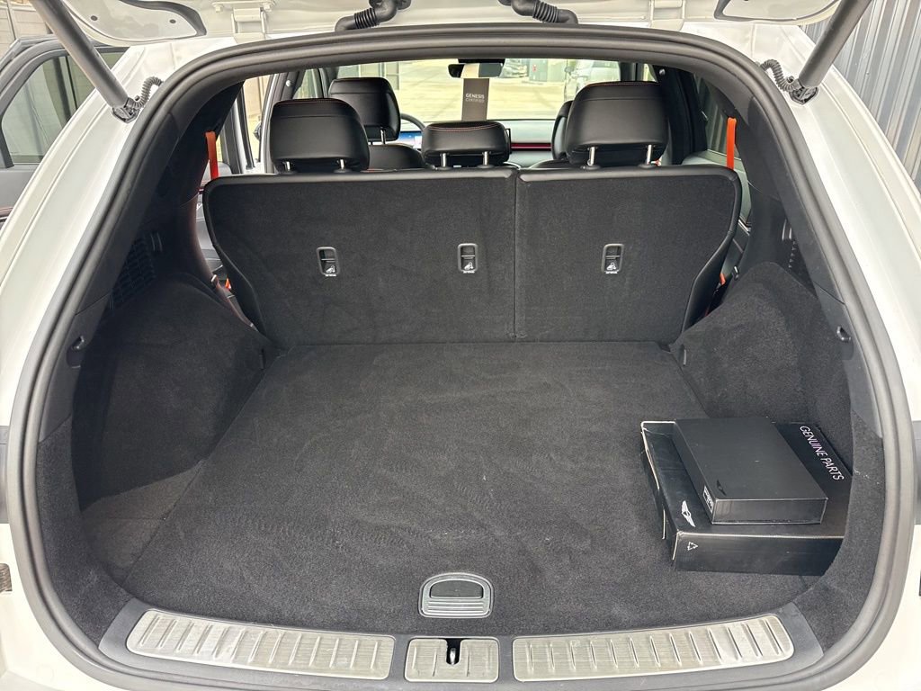 Certified 2026 Genesis GV70 2.5T Sport Prestige image 14