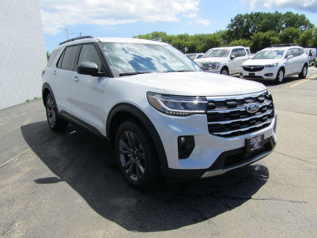 New 2026 Ford Explorer Active w/ Active Comfort Package AWD/4WD image 11