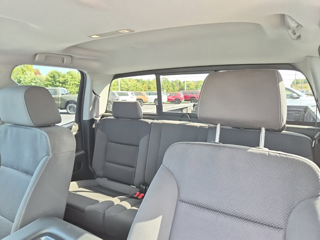 Used 2018 Chevrolet Silverado 1500 LT w/ All Star Edition AWD/4WD image 12