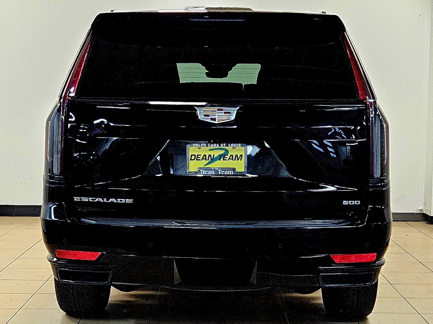 Used 2022 Cadillac Escalade ESV Sport AWD/4WD image 8
