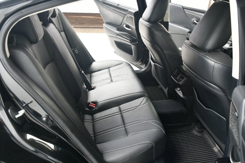 Used 2022 Lexus ES 350 Ultra Luxury image 40