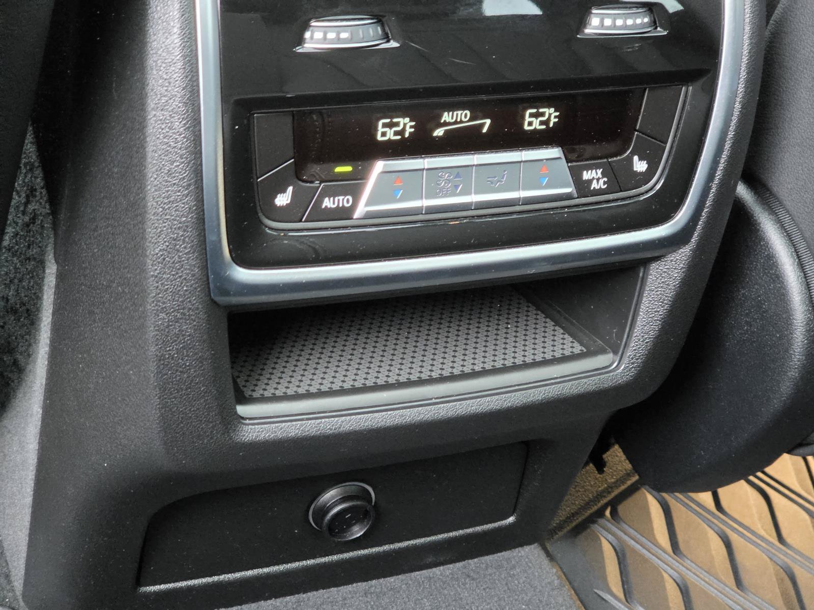 Used 2021 BMW X5 M50i w/ Premium Package AWD/4WD image 14