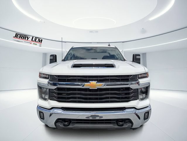 Used 2025 Chevrolet Silverado 2500 LT w/ Convenience Package AWD/4WD image 8