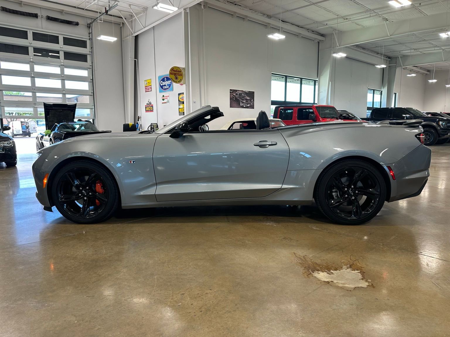Used 2024 Chevrolet Camaro LT w/ RS Package image 7