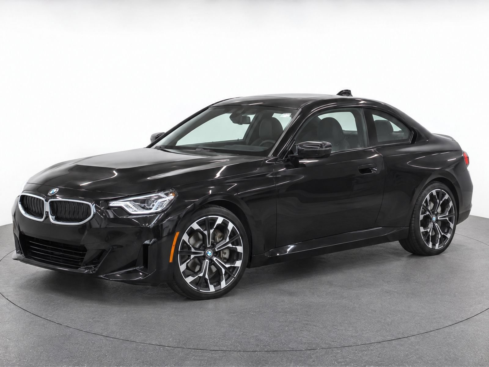 Certified 2025 BMW 230i Coupe RWD image 2