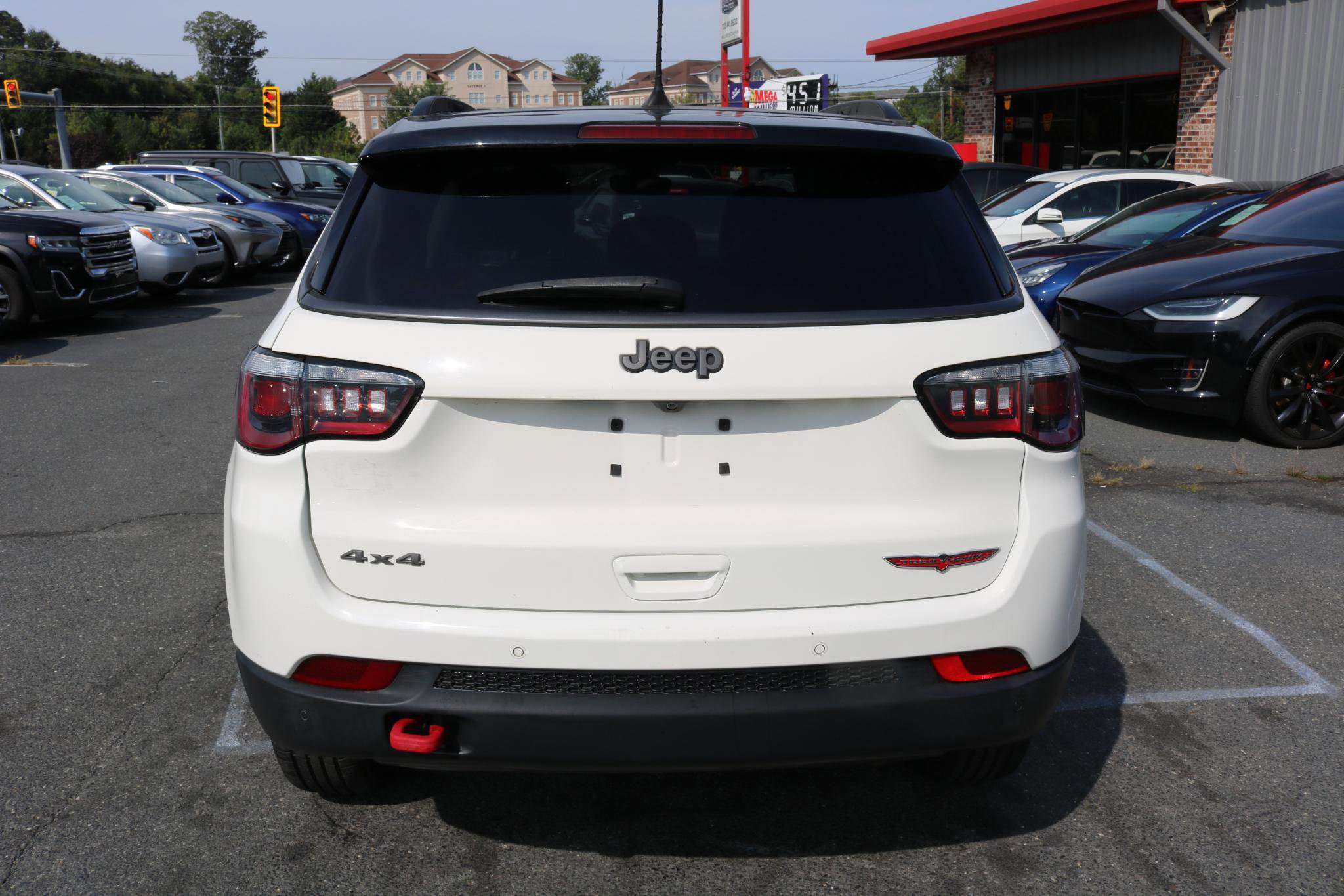 Used 2017 Jeep Compass Trailhawk w/ Leather Interior Group image 4