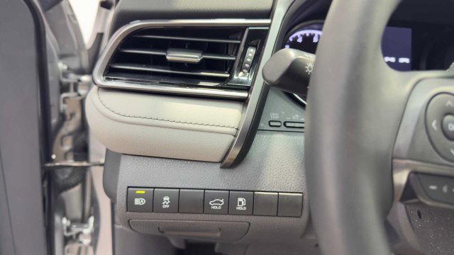 Used 2023 Toyota Camry SE FWD image 25
