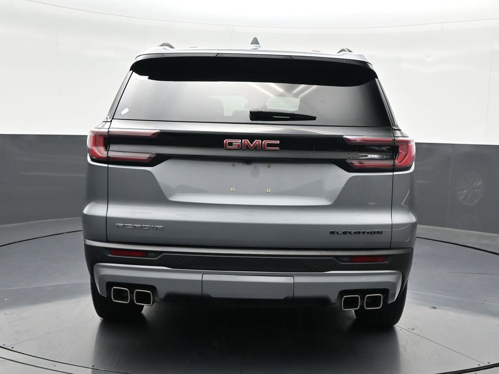 Used 2024 GMC Acadia Elevation w/ Luxury Package FWD image 4