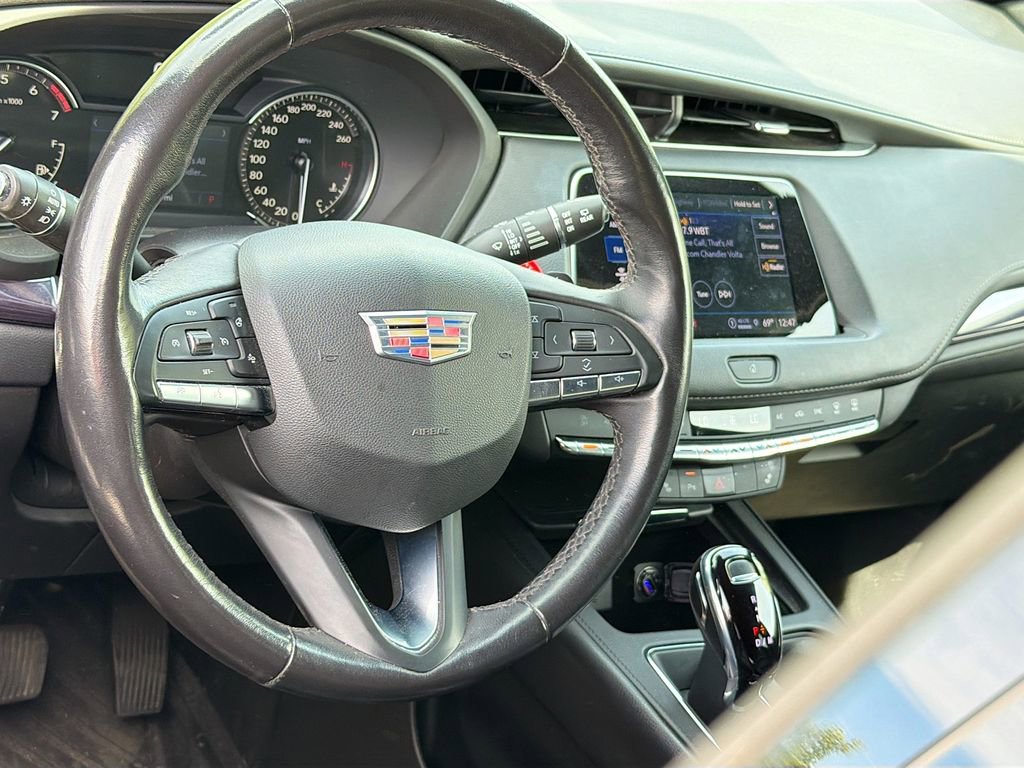 Used 2023 Cadillac XT4 Luxury image 10