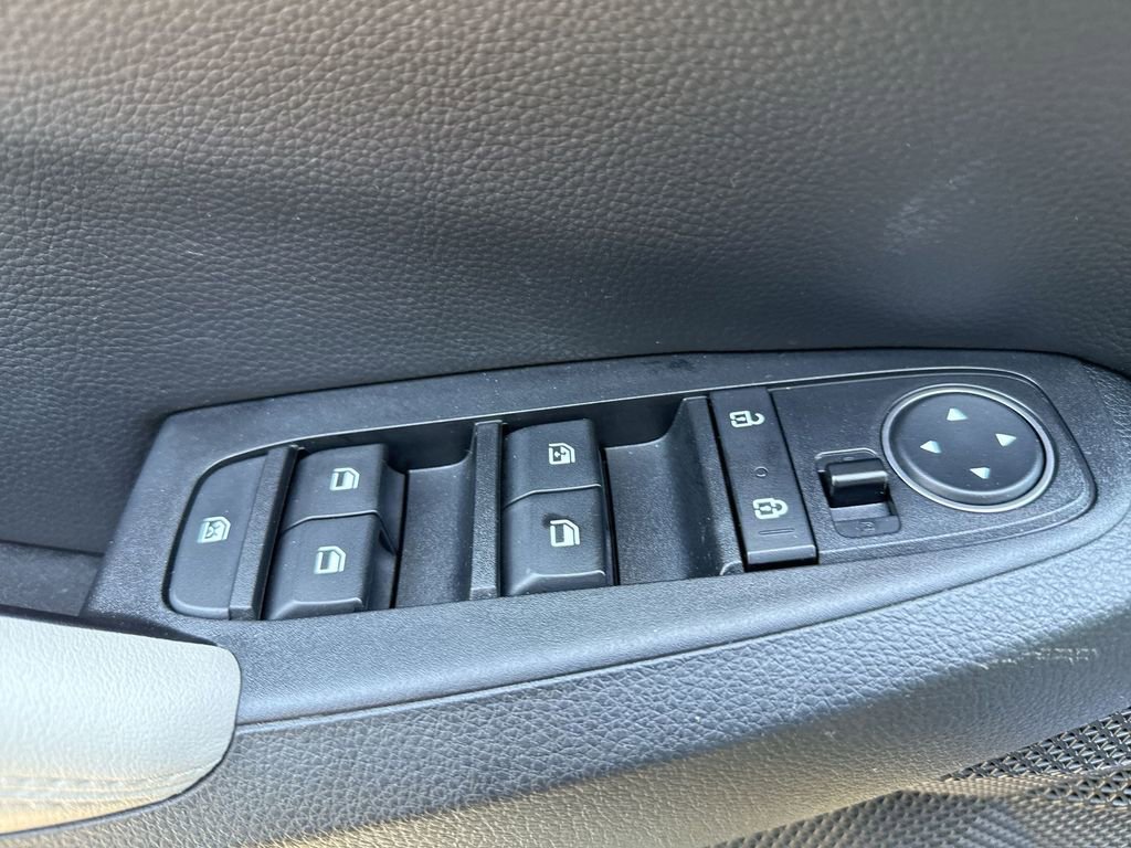 Used 2021 Kia Seltos SX w/ SX Sunroof Package image 15