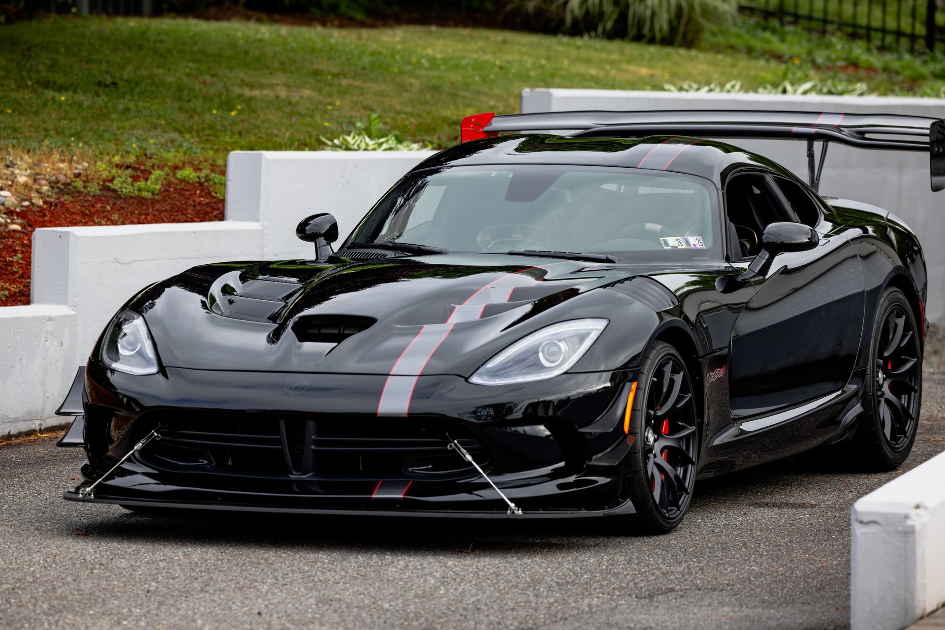 Used 2017 Dodge Viper GTC w/ ACR Package RWD image 17