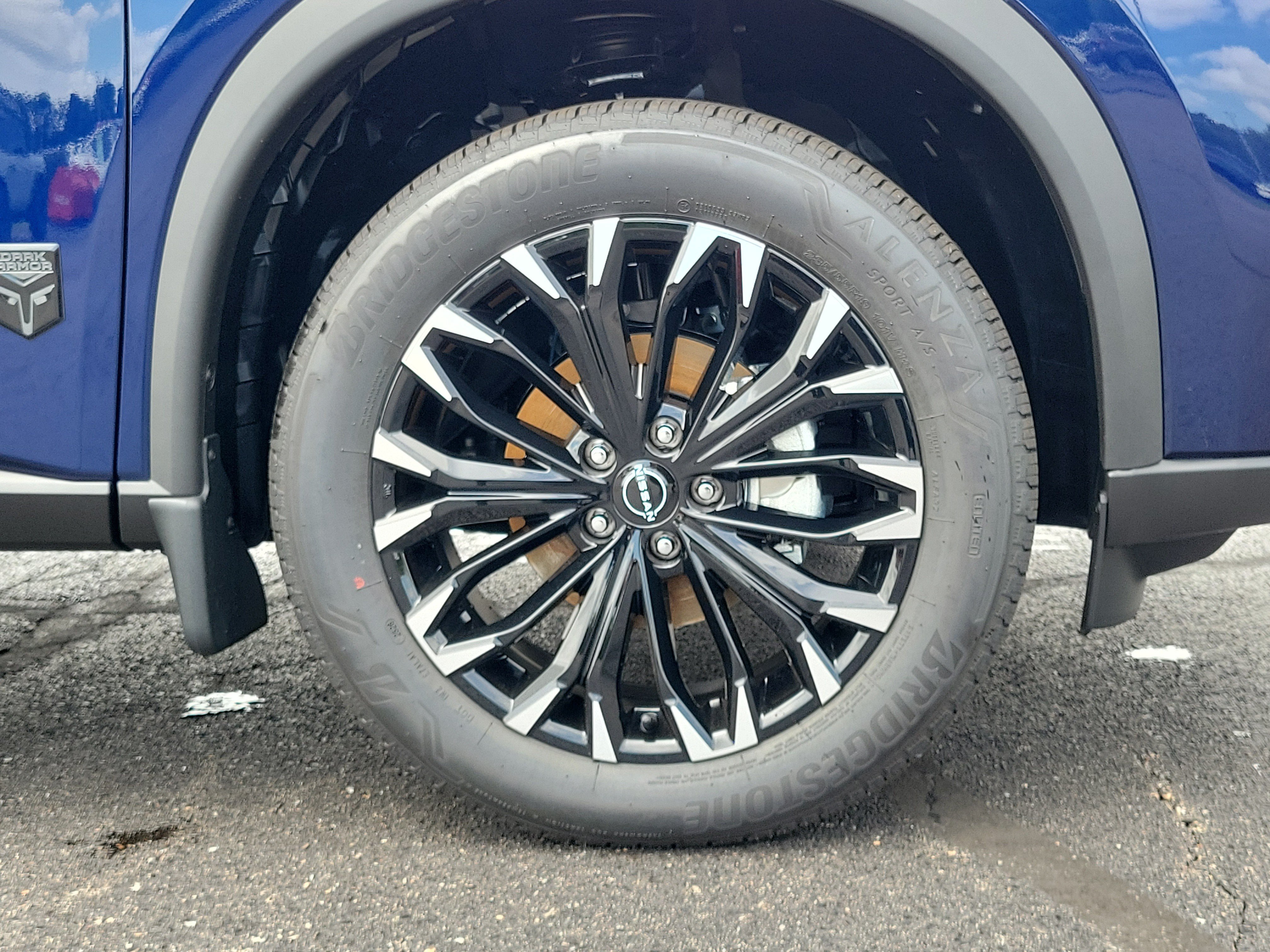 New 2026 Nissan Rogue Dark Armor AWD/4WD image 5