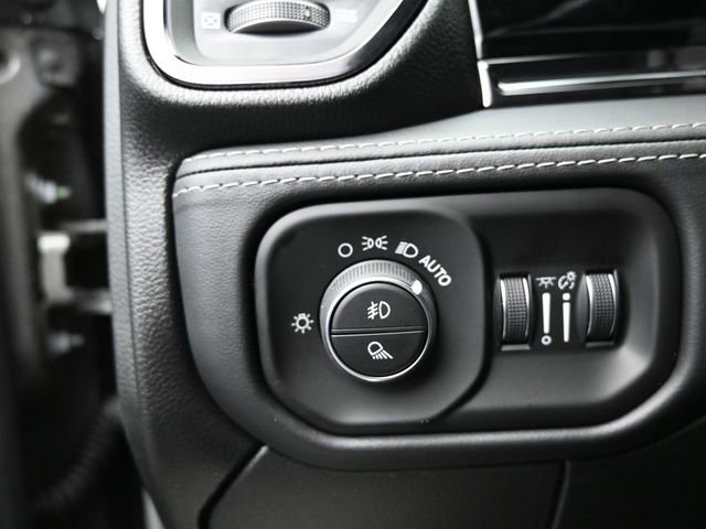 New 2026 RAM 2500 Limited image 15