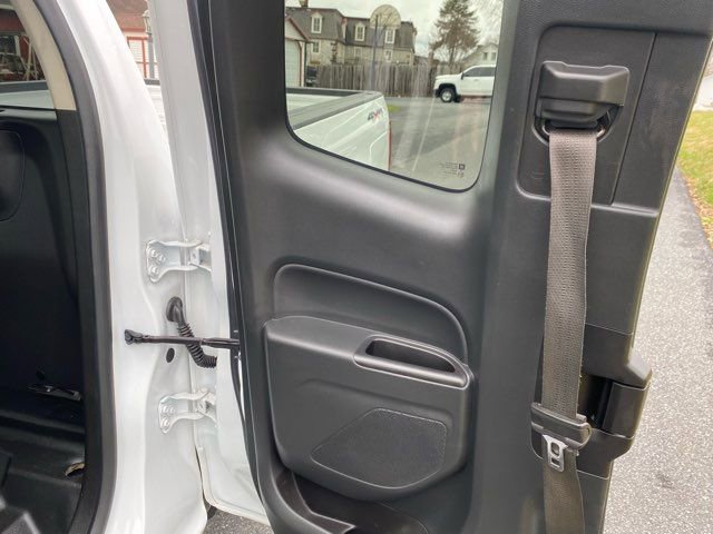 Used 2022 Chevrolet Colorado LT w/ Fleet Safety Package image 20