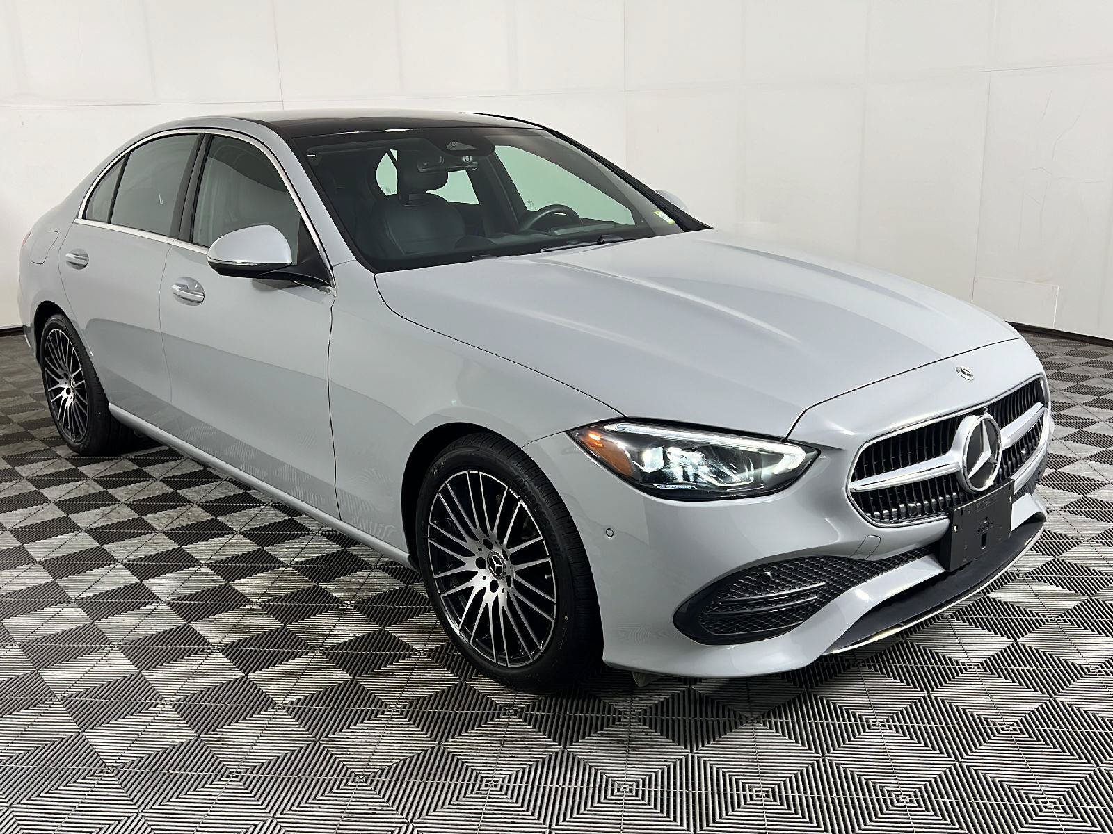 Used 2026 Mercedes-Benz C 300 4MATIC Sedan image 38