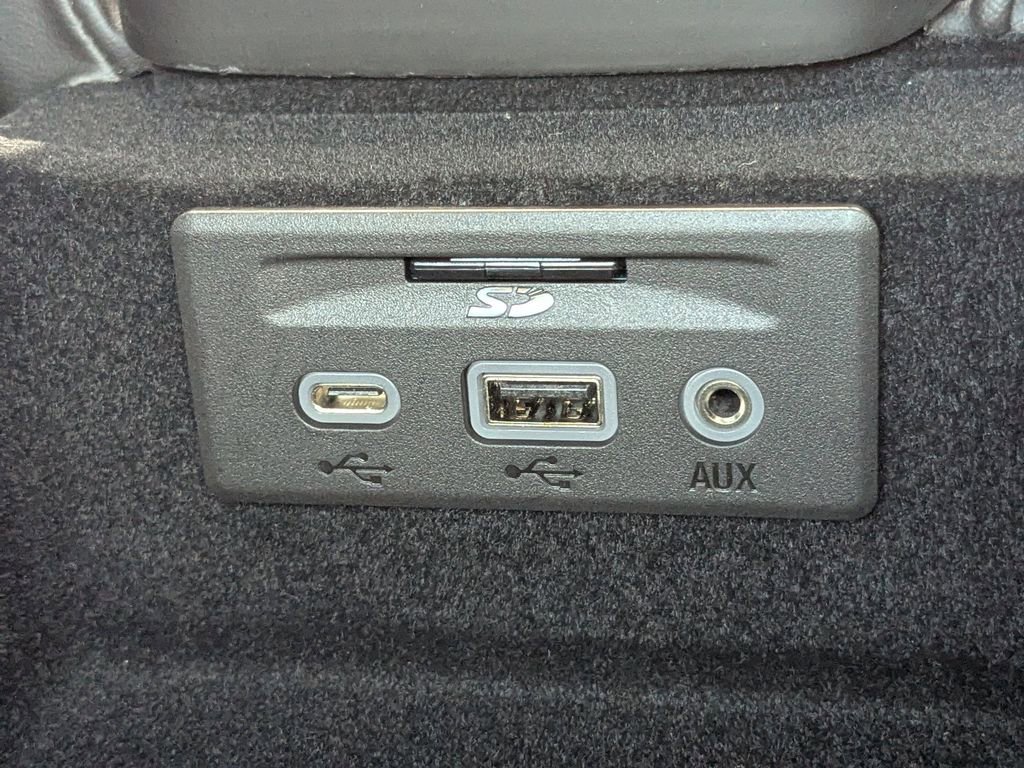 Used 2022 Chevrolet Corvette Stingray Preferred Conv w/ Battery Protection Package image 27