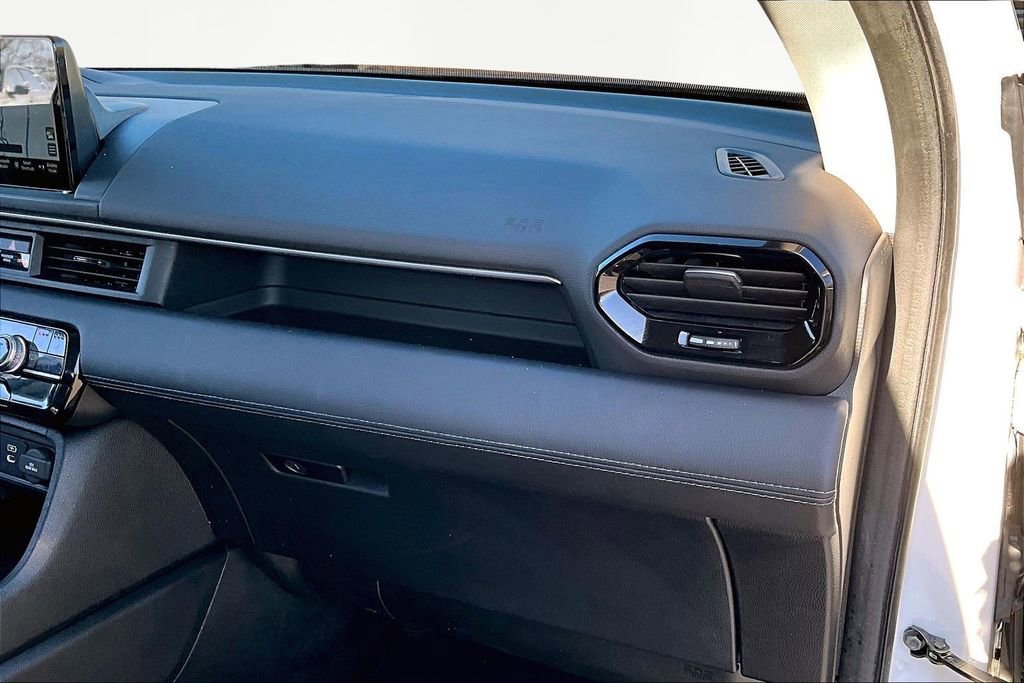 Used 2023 Honda Pilot Elite image 21