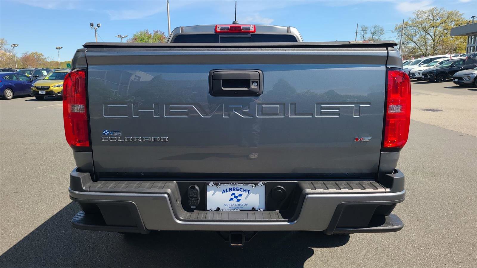 Used 2022 Chevrolet Colorado LT w/ LT Convenience Package AWD/4WD image 8