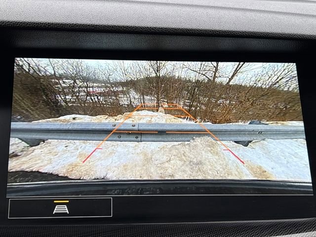 Used 2023 Buick Envision Essence image 16