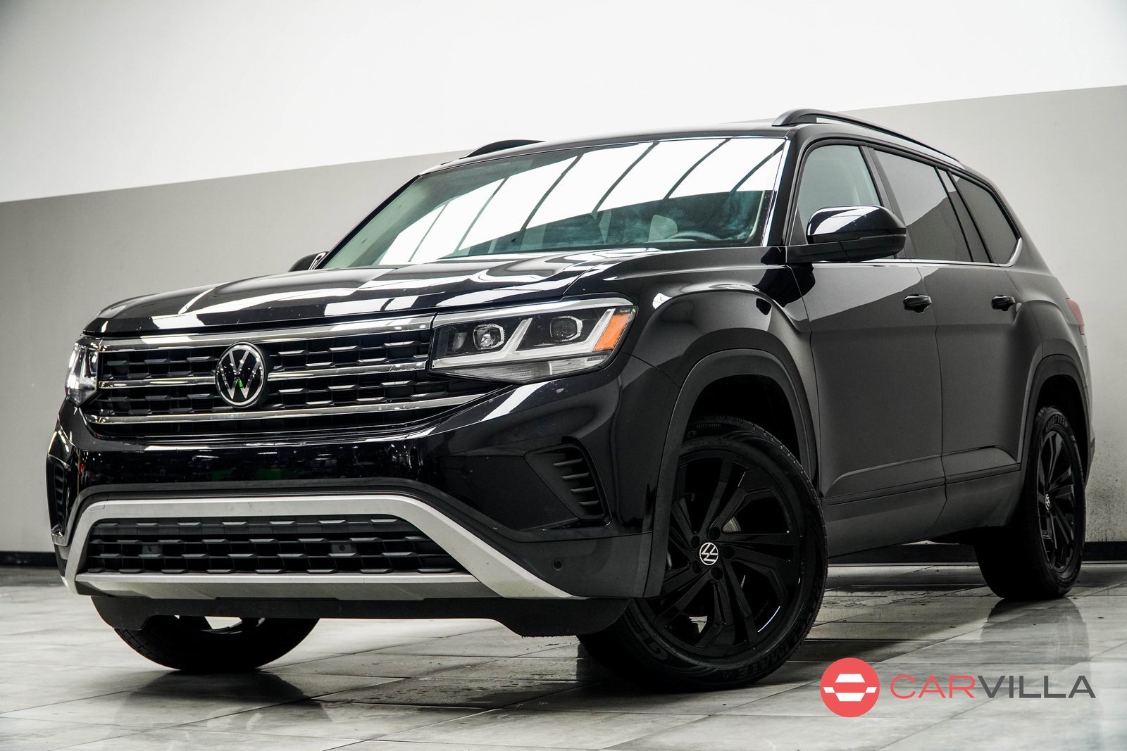 Used 2023 Volkswagen Atlas SE w/ Panoramic Sunroof Package