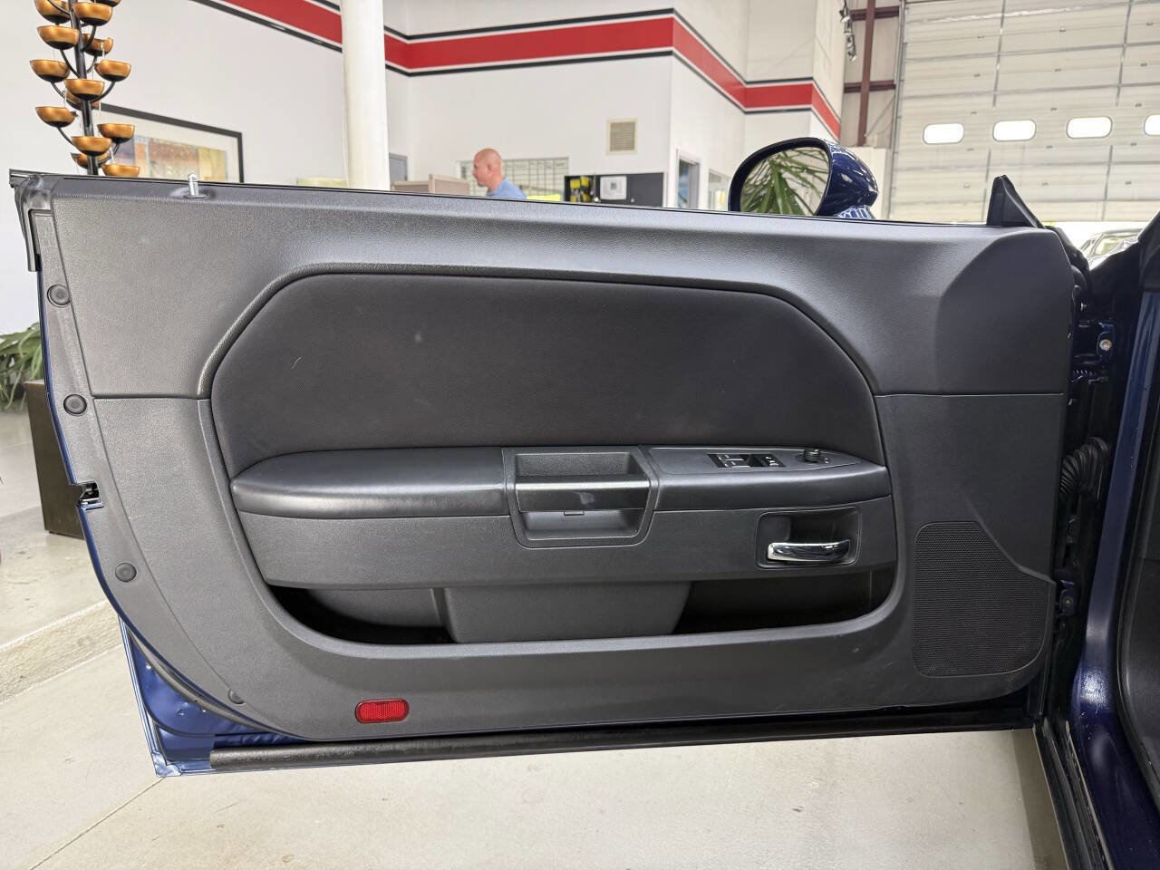 Used 2014 Dodge Challenger SXT RWD image 11