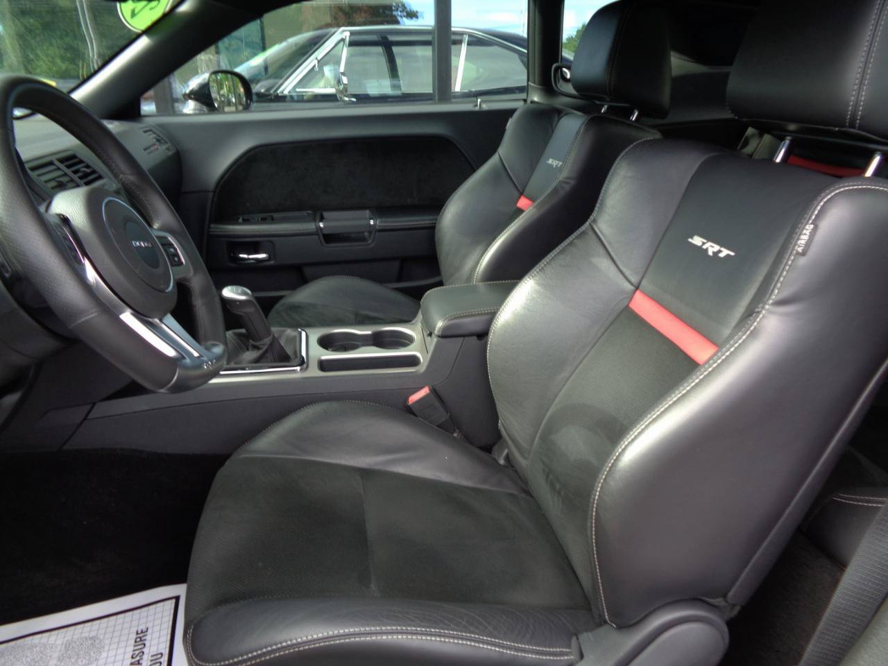 Used 2013 Dodge Challenger SRT8 w/ Harman Kardon Audio Group RWD image 12