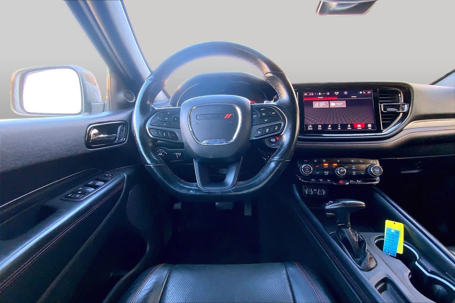 Used 2023 Dodge Durango GT RWD image 6