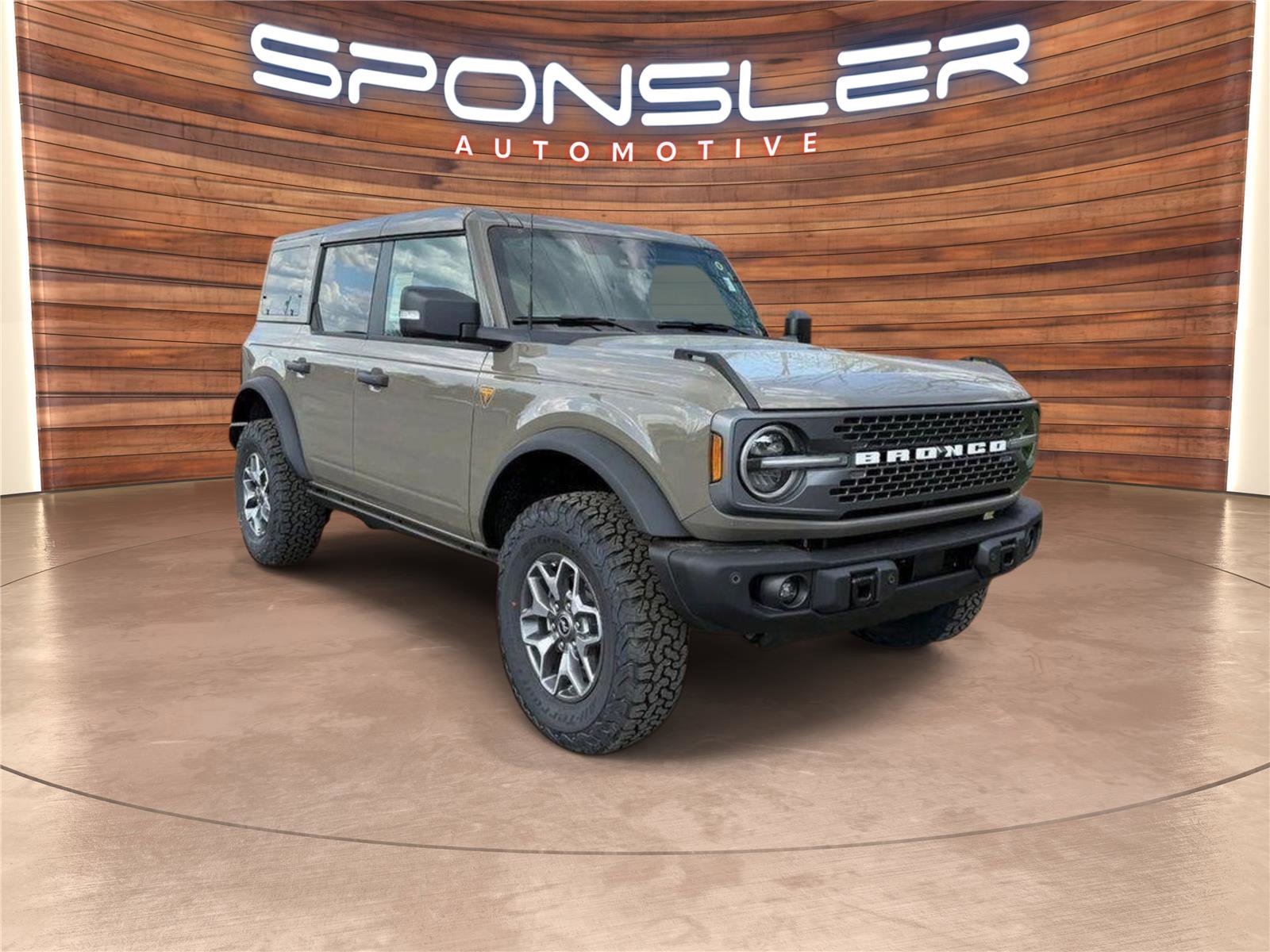 New 2025 Ford Bronco Badlands image 6