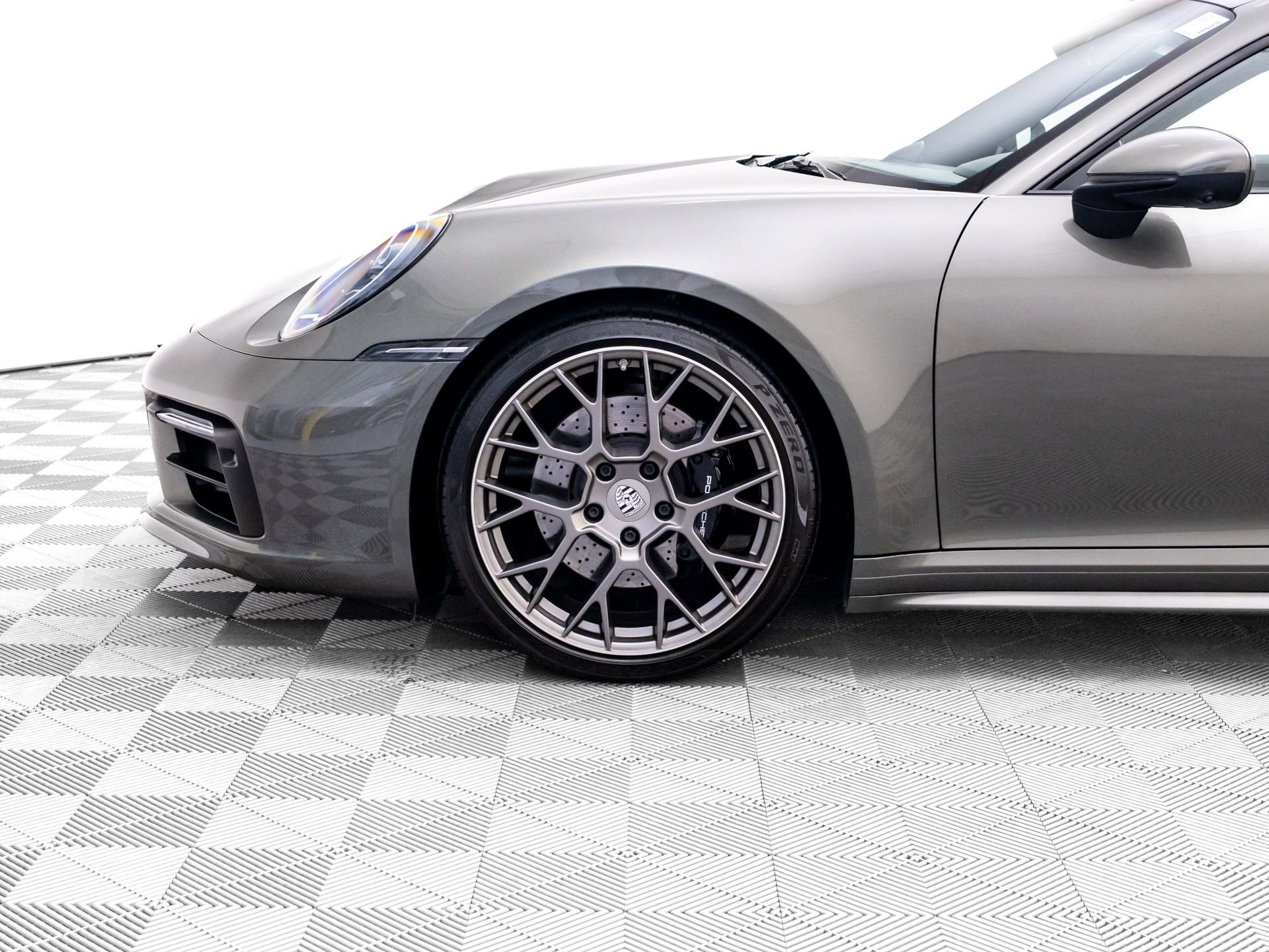 Certified 2020 Porsche 911 Carrera 4S image 36