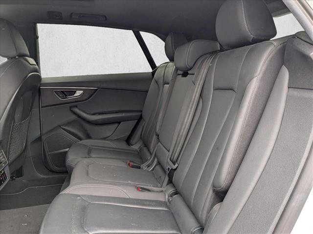 Used 2019 Audi Q8 Premium Plus w/ Premium Plus AWD/4WD image 15