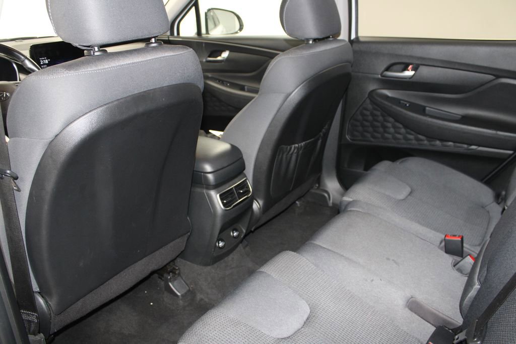 Used 2023 Hyundai Santa Fe SEL image 19