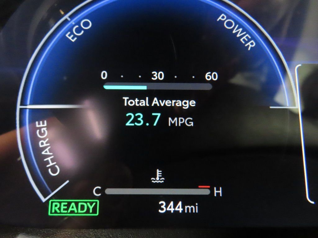 Used 2025 Toyota Sienna XSE image 12