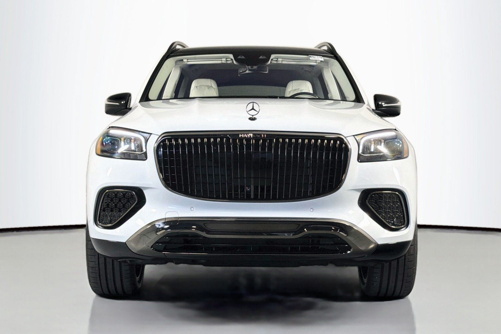 New 2026 Mercedes-Benz Maybach GLS 600 4MATIC image 2