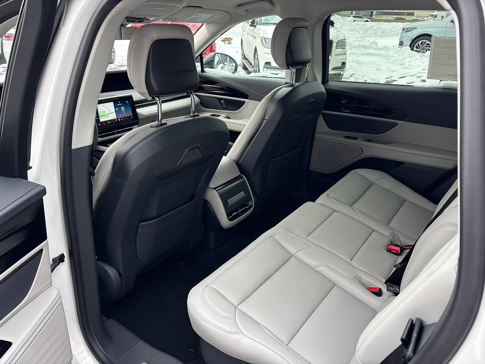 New 2026 Lincoln Nautilus Premier AWD/4WD image 27