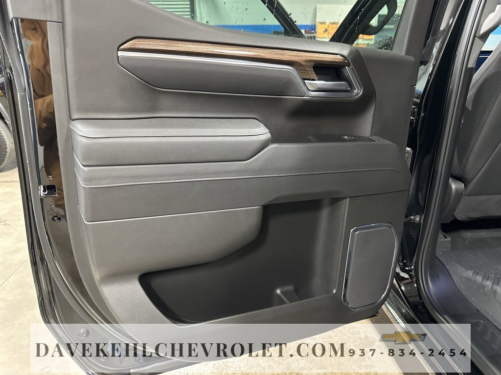 Used 2025 Chevrolet Silverado 1500 LT Trail Boss w/ LT Trail Boss Premium Package image 17