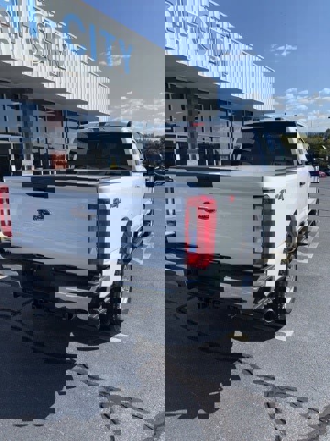 New 2026 Ford F250 XL image 28