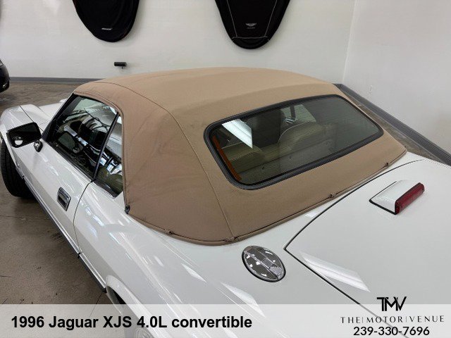 Used 1996 Jaguar XJS 4.0 Convertible image 4